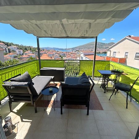Apartment Salov Trogir Ngoại thất bức ảnh
