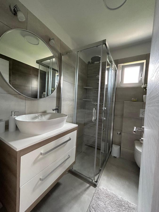 Apartment Salov Trogir Ngoại thất bức ảnh