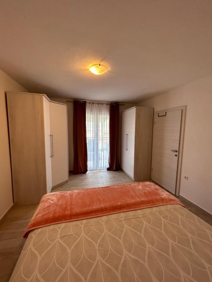 Apartment Salov Trogir Ngoại thất bức ảnh