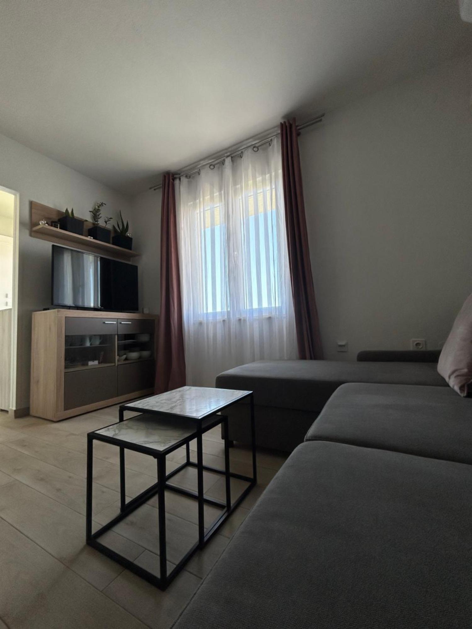 Apartment Salov Trogir Ngoại thất bức ảnh